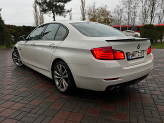 BMW 5 Series foto 5