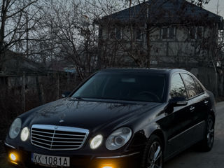 Mercedes E-Class