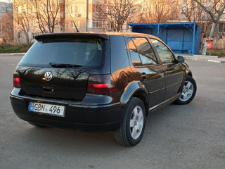 Volkswagen Golf foto 4