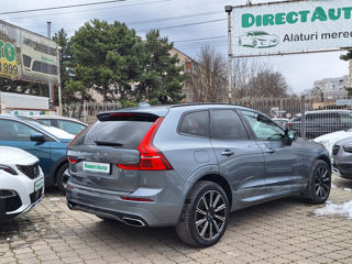 Volvo XC60 foto 2