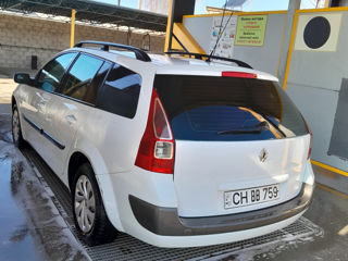 Renault Megane foto 3