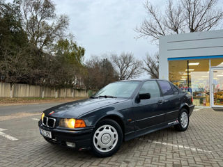 BMW 3 Series foto 13