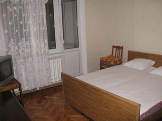 Apartament cu 1 cameră, 42 m², Botanica, Chișinău foto 3