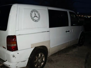 Mercedes Vito foto 2