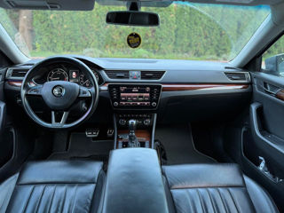 Skoda Superb foto 6