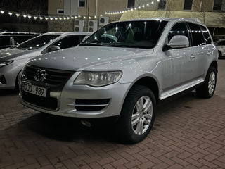 Volkswagen Touareg foto 0
