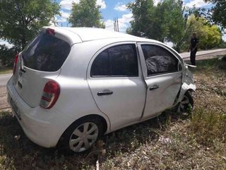 Nissan Micra foto 1