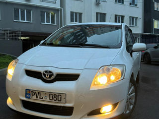 Toyota Auris foto 4