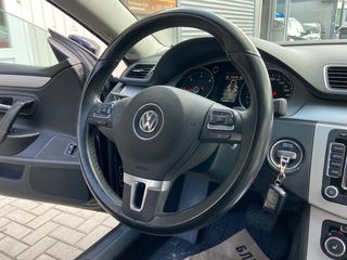Volkswagen Passat CC foto 12