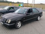 Mercedes E Class foto 5