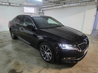 Skoda Superb foto 7