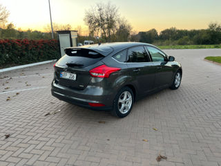 Ford Focus foto 3