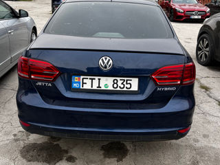 Volkswagen Jetta foto 2