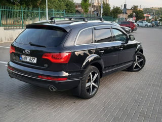 Audi Q7 foto 8