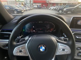 BMW 7 Series foto 9