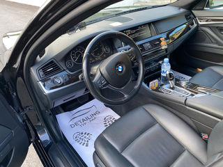 BMW 5 Series foto 6