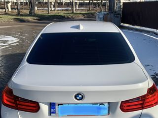 BMW 3 Series foto 4