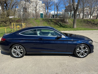 Mercedes C-Class Coupe foto 2