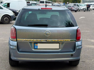 Opel Astra foto 6