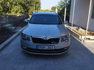 Skoda Superb foto 6