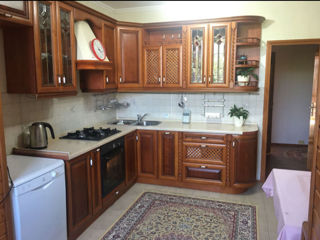 Apartament cu 3 camere, 84 m², Centru, Chișinău foto 1