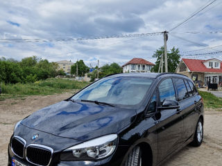 BMW 2 Series Gran Tourer foto 2