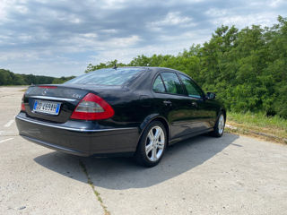 Mercedes E-Class foto 5