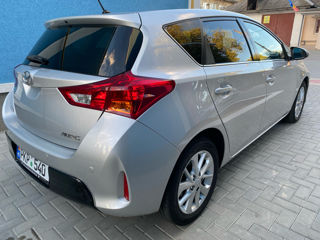 Toyota Auris foto 4