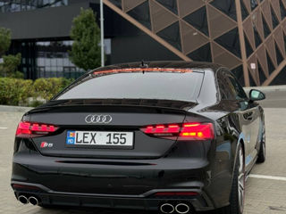 Audi S5 foto 9