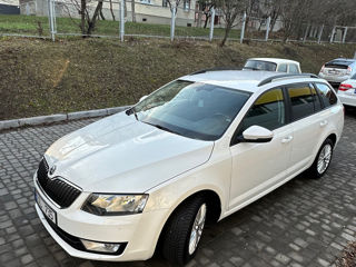 Skoda Octavia foto 2