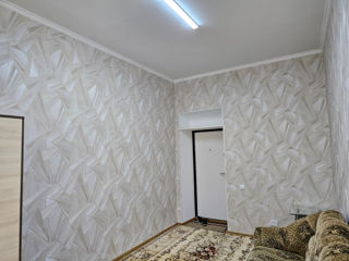 O cameră, 30 m², Centru, Chișinău foto 6