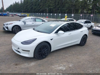 Tesla Model 3 foto 3