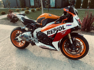 Honda cbr 1000 rr fireblad