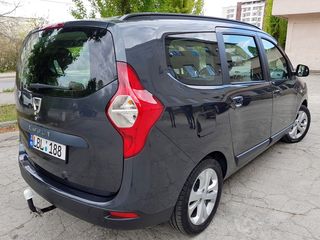 Dacia Lodgy foto 2