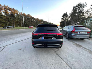 Porsche Cayenne foto 9