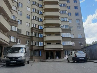 Apartament cu 3 camere, 97 m², Botanica, Chișinău