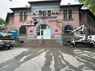Spălarea faţadelor din sticlă, bond, panouri publicitare,acoperişuri din sticlă cu un sistem unic! foto 8