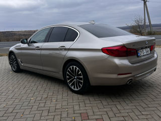 BMW 5 Series foto 2