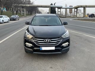 Hyundai Santa FE foto 1