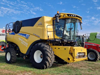 New Holland CR 8.90 din 2019