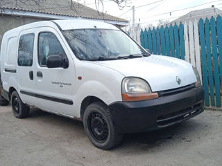 Vînd piese renault kangoo