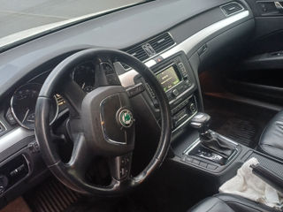 Skoda Superb foto 9