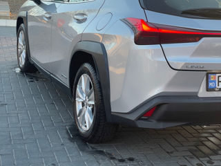 Lexus UX foto 5