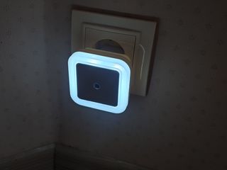 Ночник в розетку LED-новый foto 1