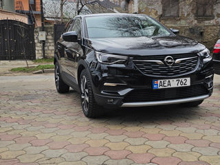 Opel Grandland X foto 2