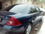 Ford Mondeo foto 2