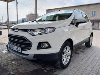 Ford EcoSport foto 1