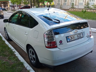 Toyota Prius foto 6