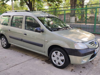 Dacia Logan foto 6