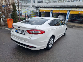 Ford Mondeo foto 3